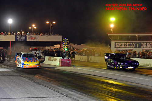 (left lane) Nick Poloson - 
'Bucket List' vs (right lane) Kebin Kinsley - 'Wild Child'